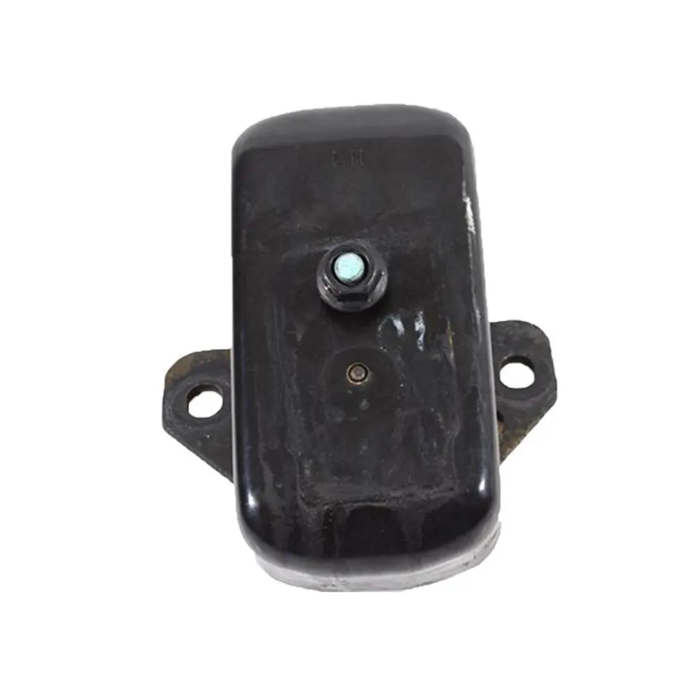 ENGINE MOUNTING