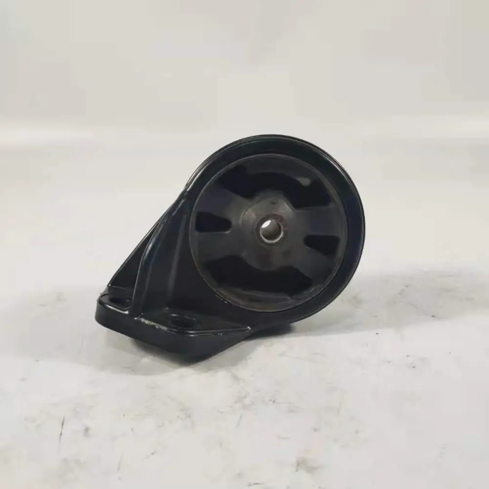 ENGINE MOUNTING