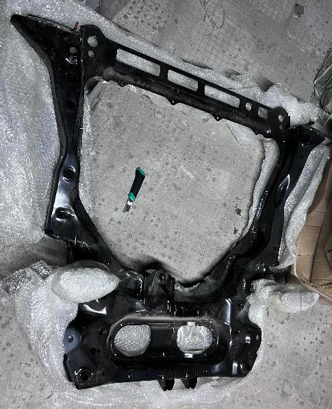 AXLE CROSSMEMBER