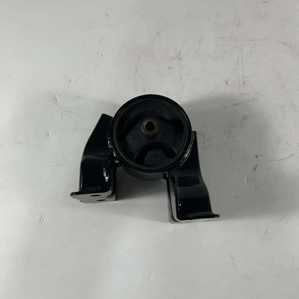 ENGINE MOUNTING