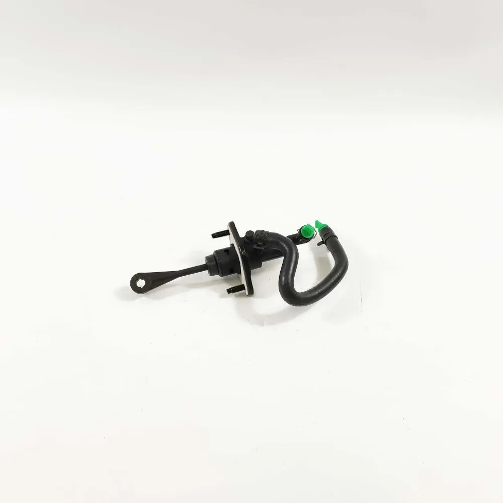 CLUTCH MASTER CYLINDER
