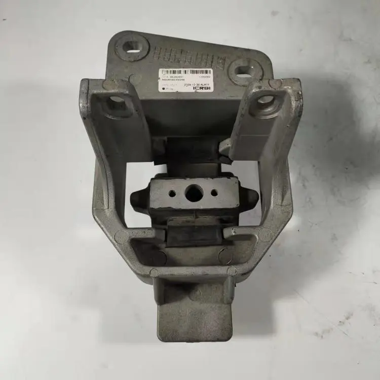 ENGINE MOUNTING
