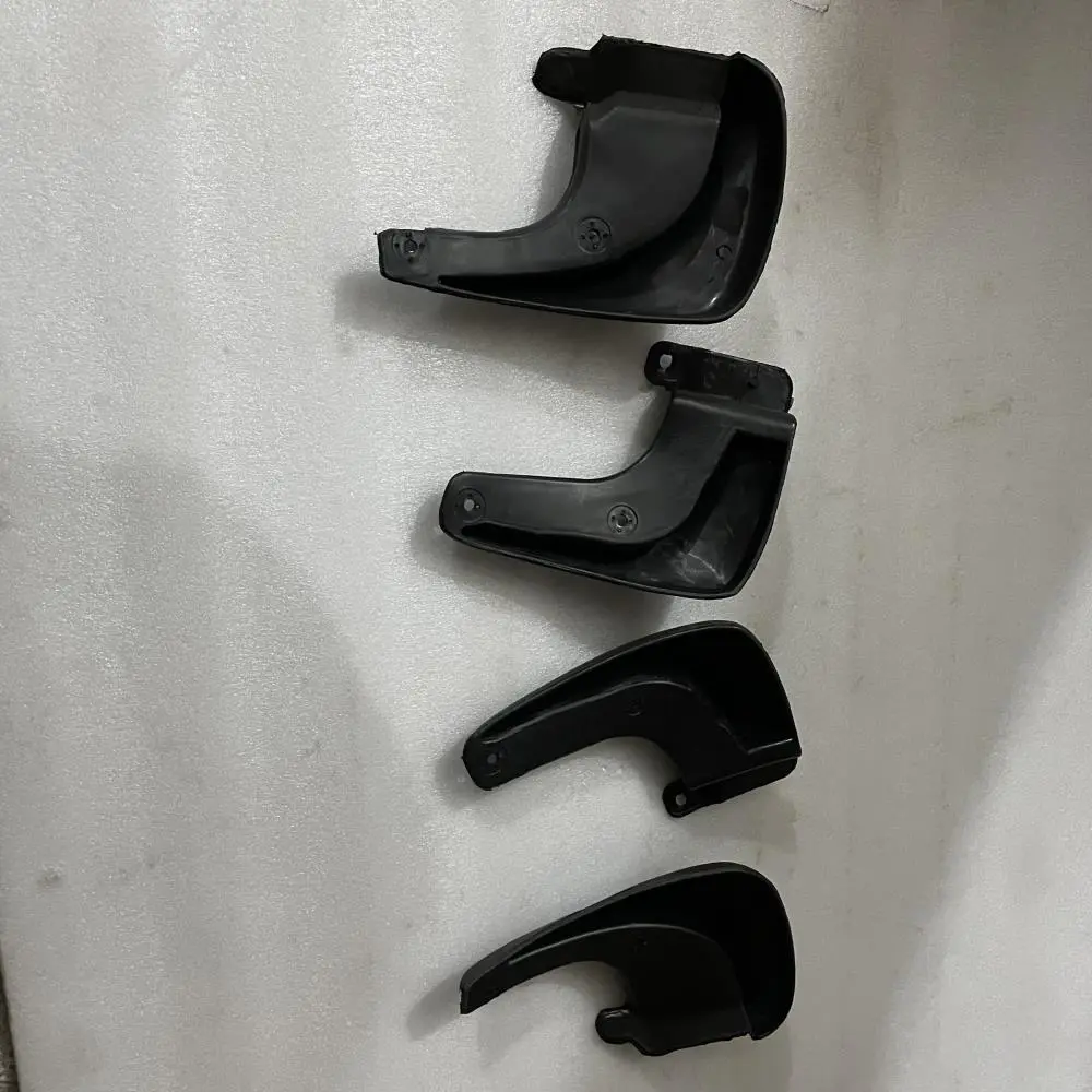 MUD GUARD