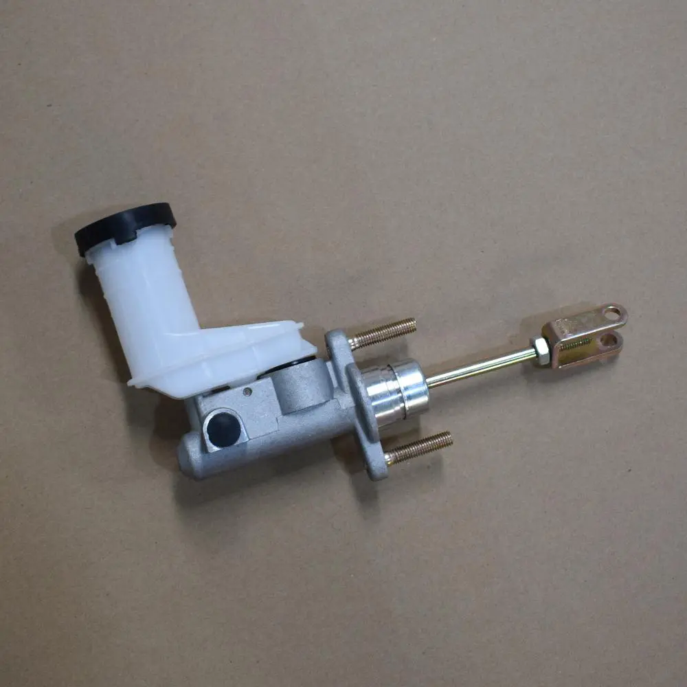 CLUTCH MASTER CYLINDER