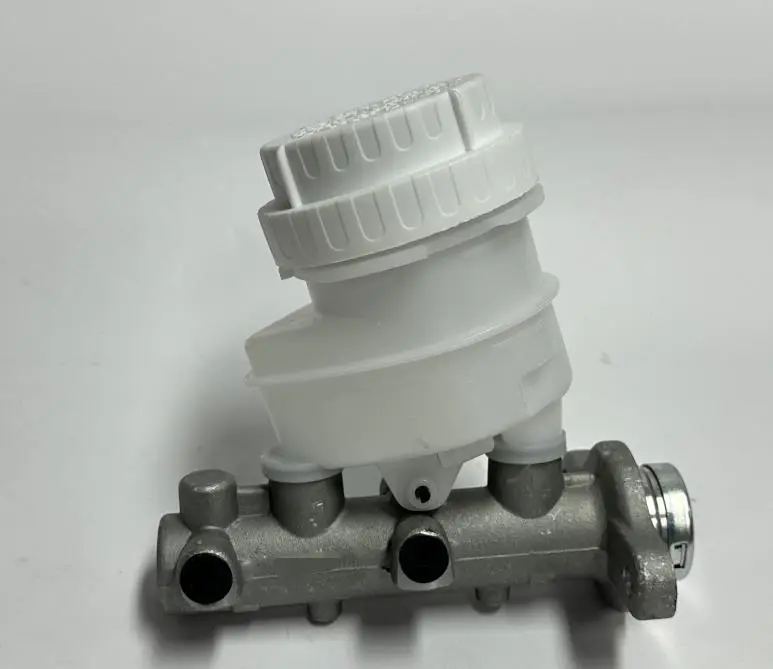 BRAKE MASTER CYLINDER