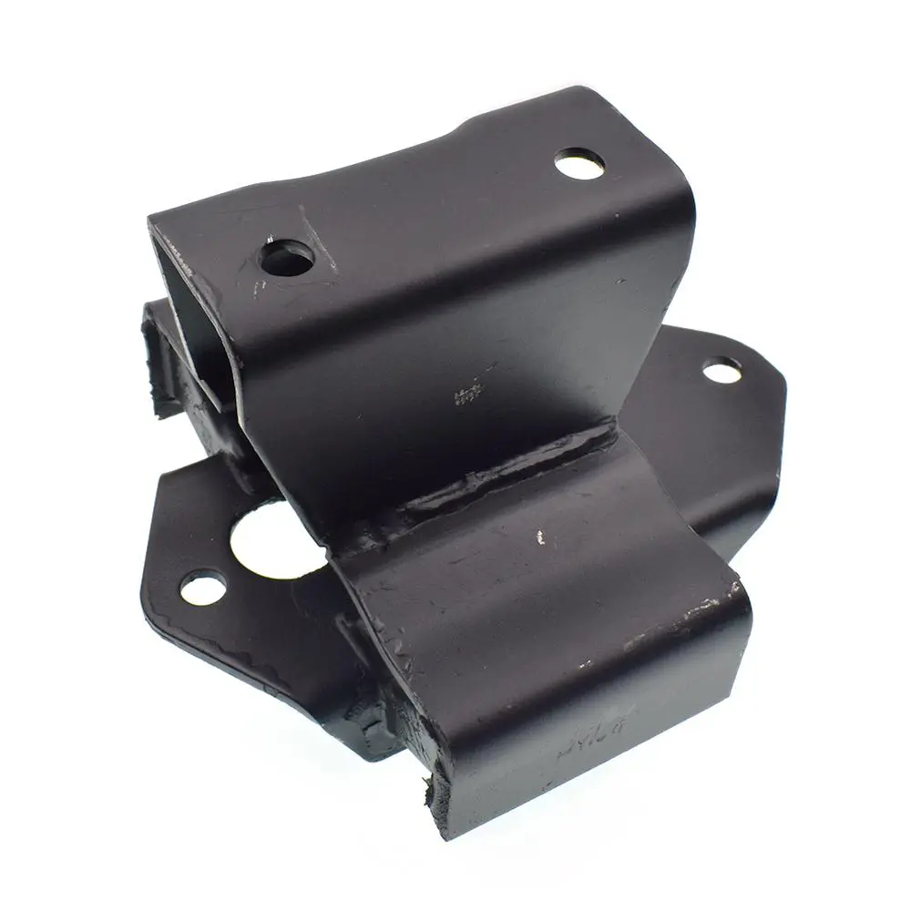 ENGINE MOUNTING INSULATOR