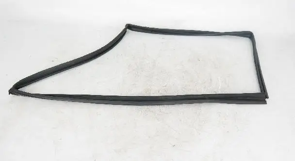 DOOR OPENING WEATHERSTRIP