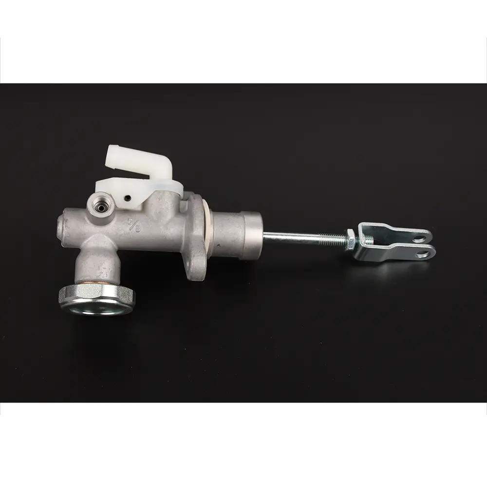 CLUTCH MASTER CYLINDER