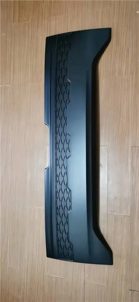 DOOR GARNISH