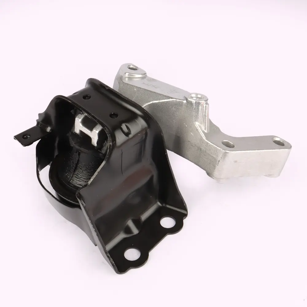 ENGINE MOUNTING INSULATOR