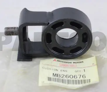 ENGINE MOUNTING INSULATOR