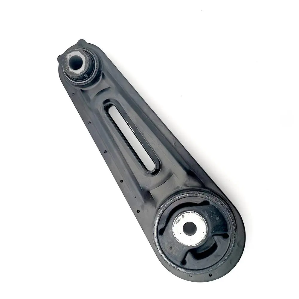 ENGINE MOUNTING INSULATOR