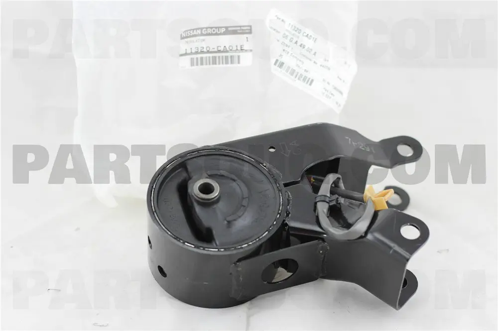 ENGINE MOUNTING INSULATOR