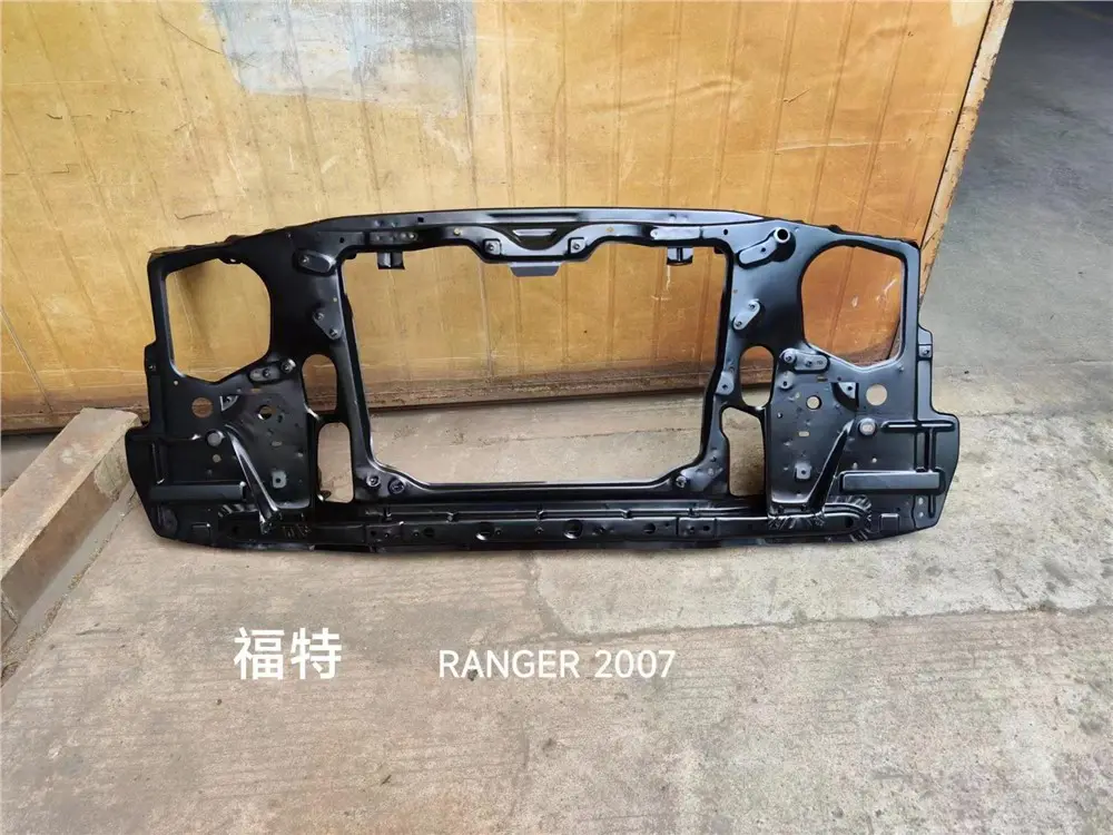 RADIATOR SUPPORT
