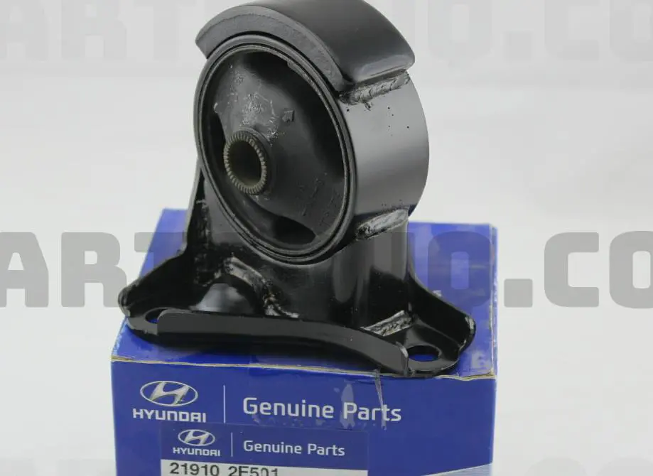 ENGINE MOUNTING INSULATOR