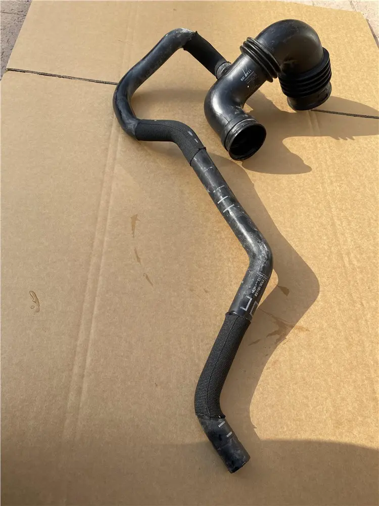 AIR CLEANER TO TURBOCHARGER DUCT