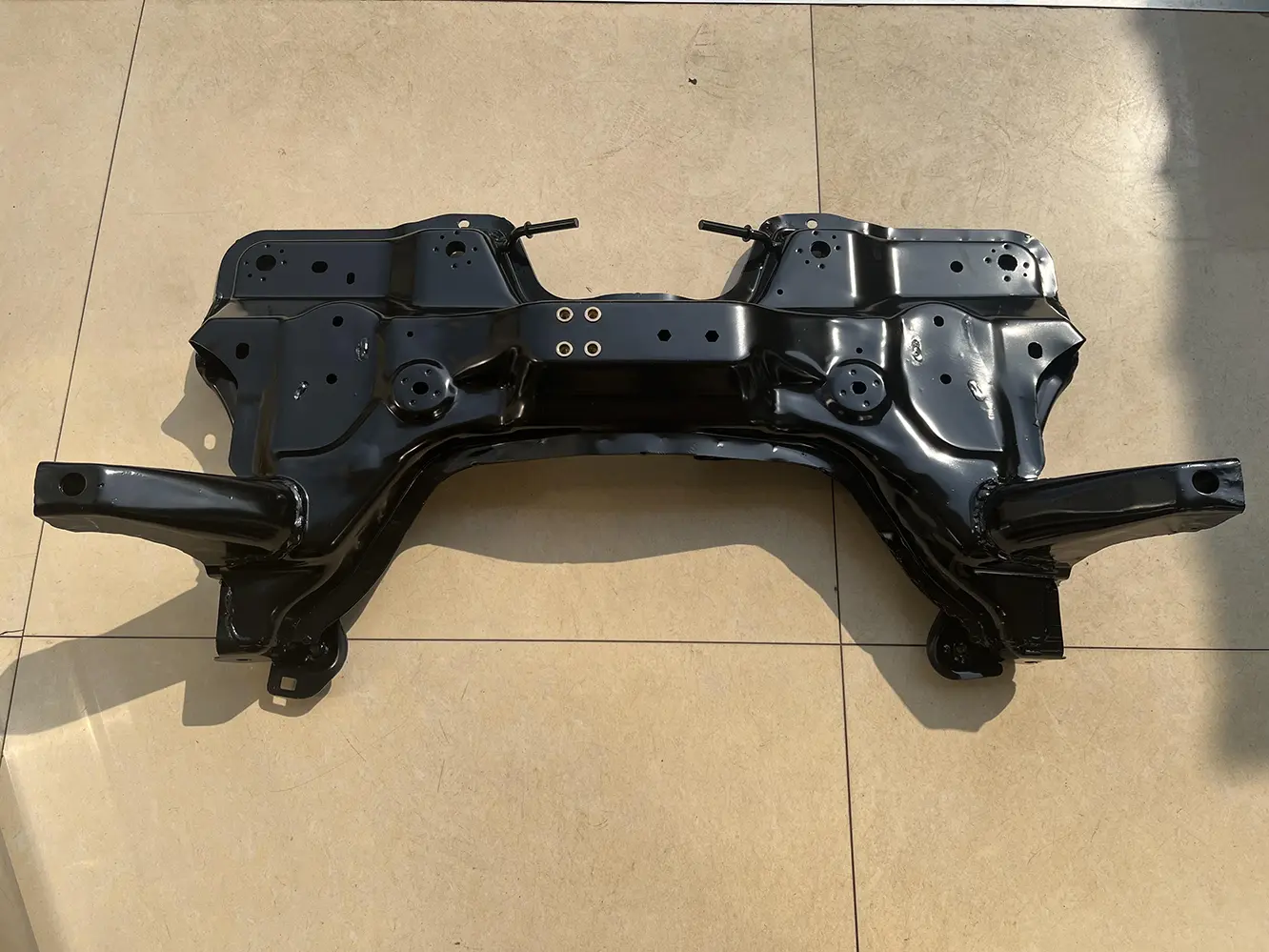 AXLE CROSSMEMBER