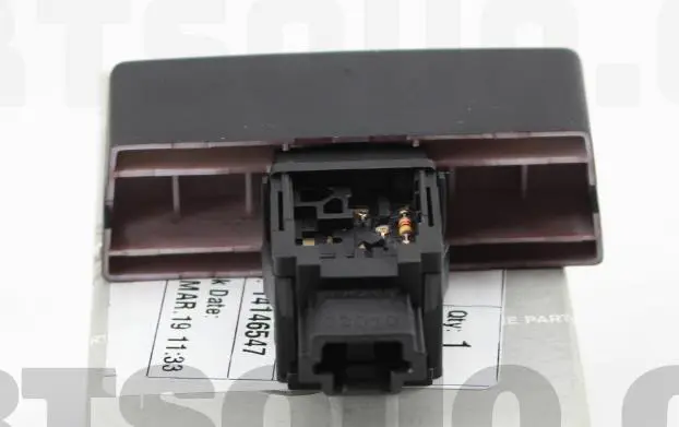 CONTROL SWITCH