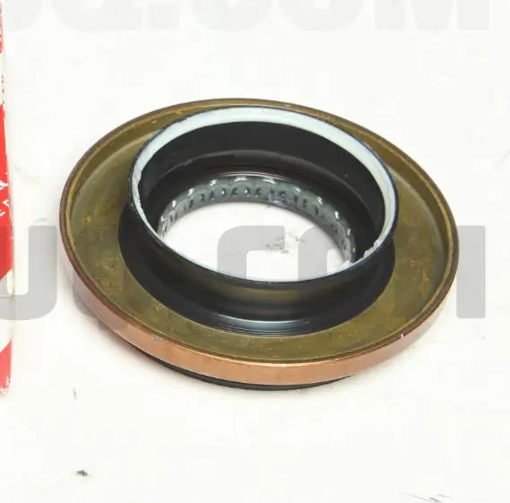 ENGINE OIL SEAL