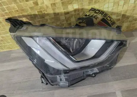 HEADLAMP
