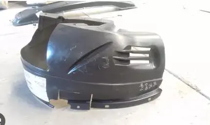 WHEELHOUSE SPLASH SHIELD