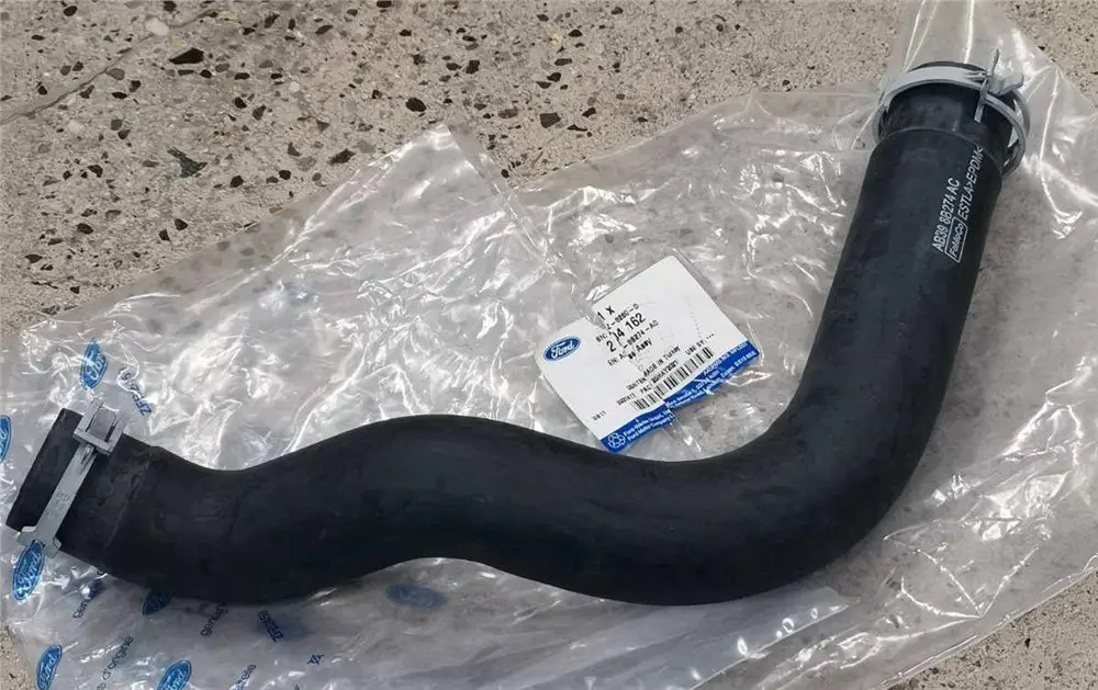 HOSE, RADIATOR, OUTLET