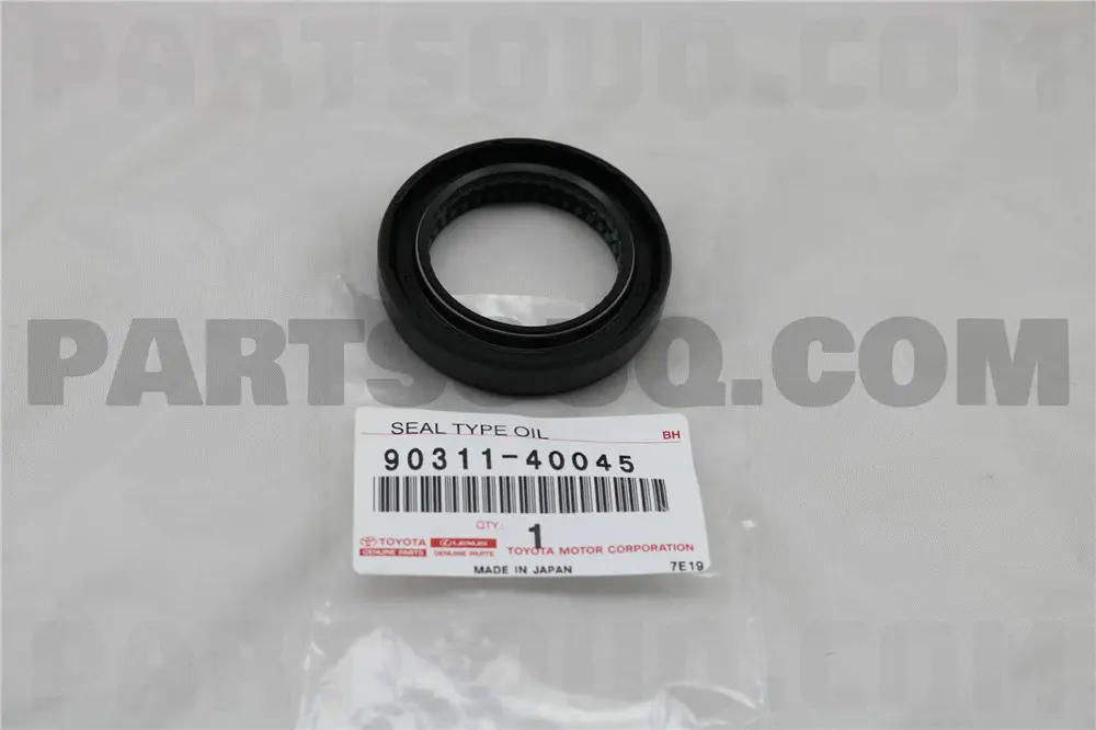 ENGINE OIL SEAL