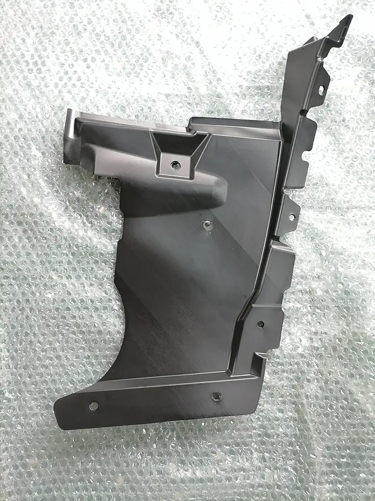 WHEELHOUSE SPLASH SHIELD