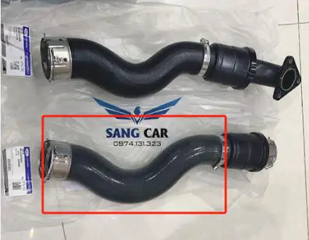 INTER COOLER INTAKE/OUTLET AIR HOSE
