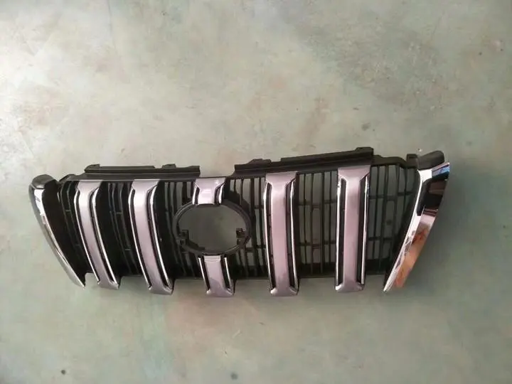 RADIATOR GRILLE (BUMPER GRILLE)