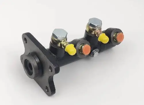 BRAKE MASTER CYLINDER