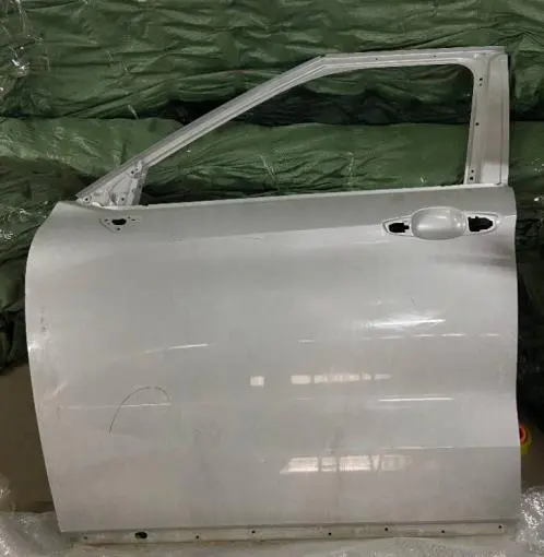 DOOR PANEL