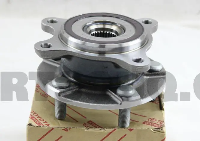 WHEEL HUB