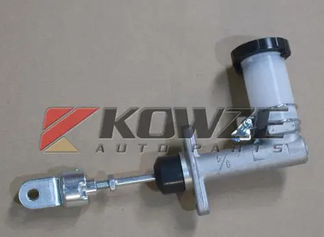 CLUTCH MASTER CYLINDER