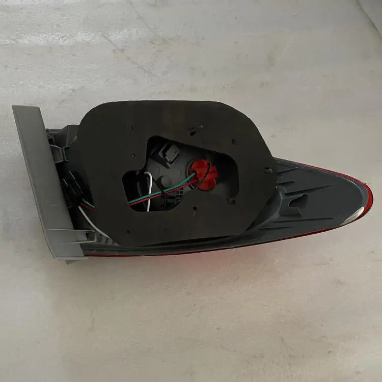 TAIL LAMP
