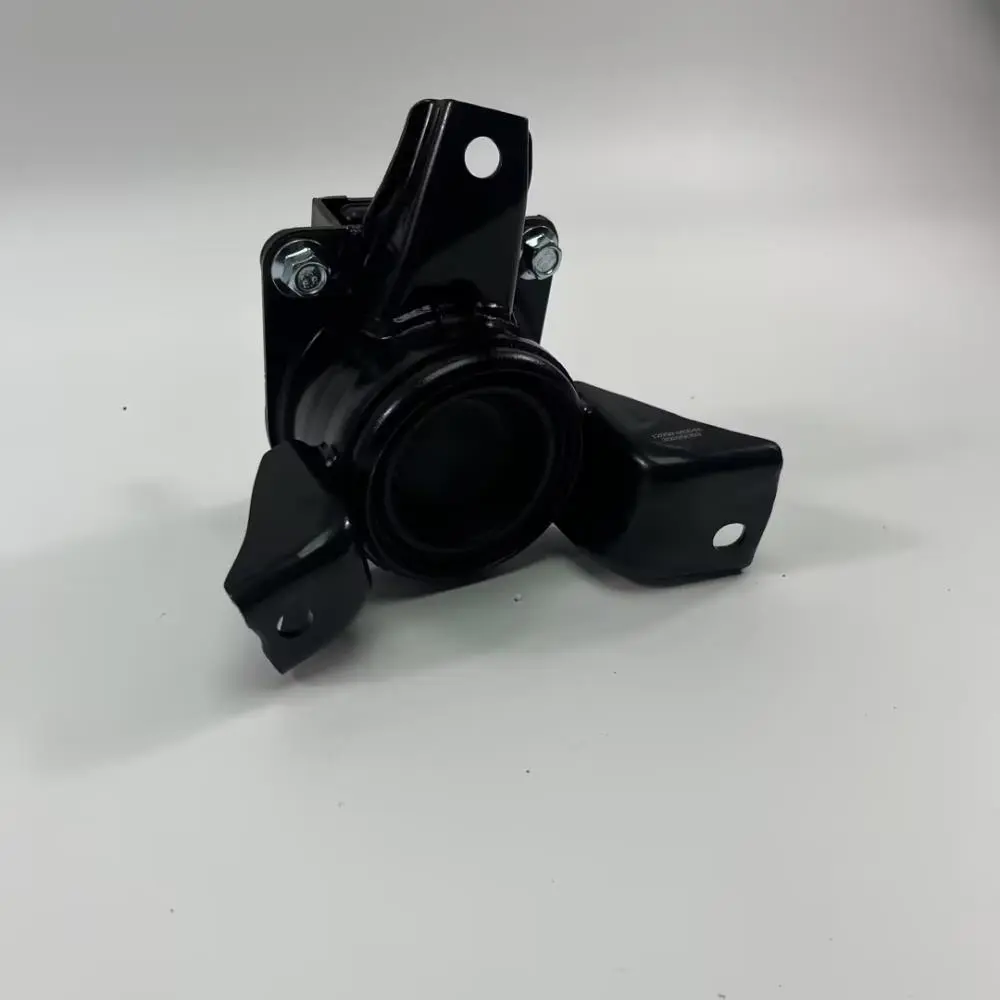 ENGINE MOUNTING