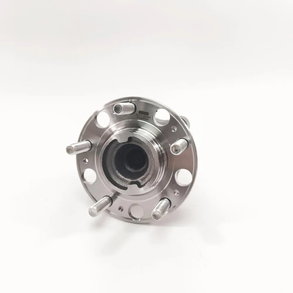 WHEEL HUB