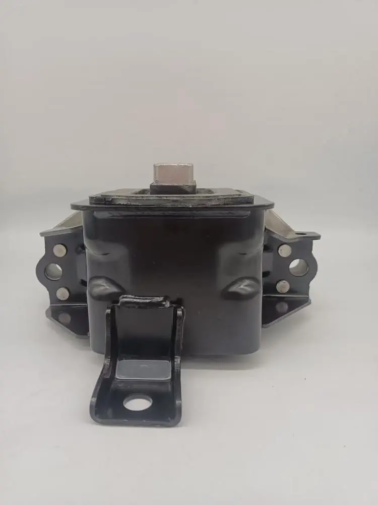 ENGINE MOUNTING