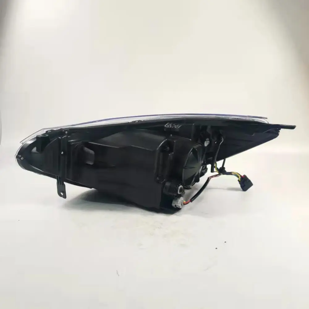 HEAD LAMP