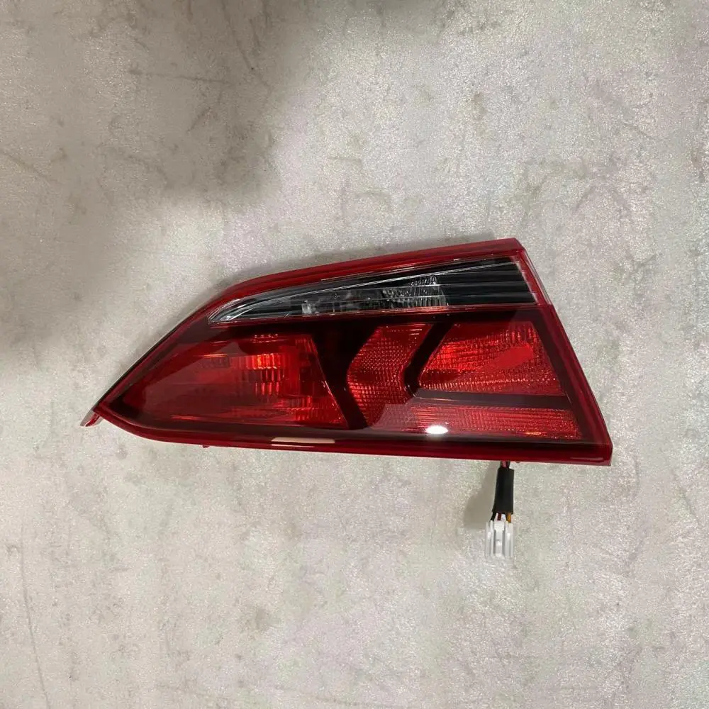 TAIL LAMP