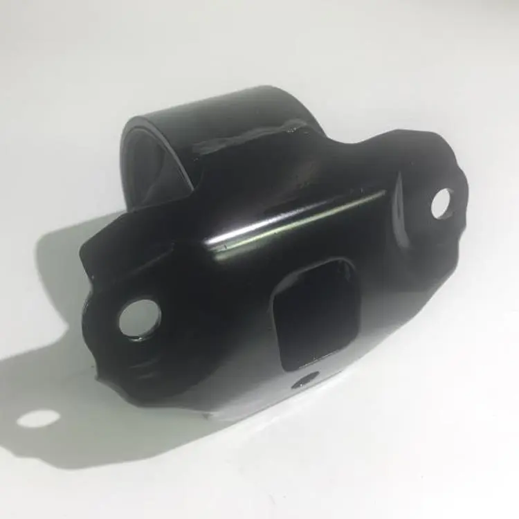 ENGINE MOUNTING