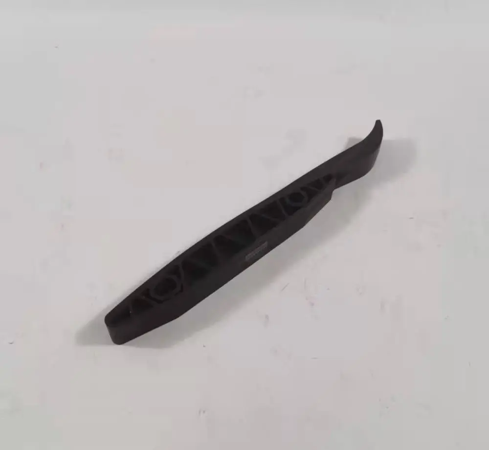 GUIDE-TIMING CHAIN