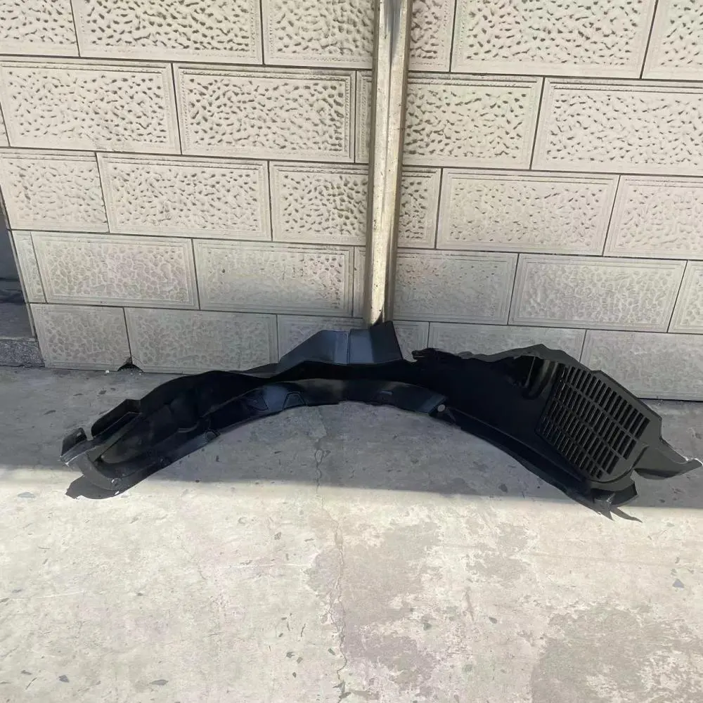 LINER A-FENDER