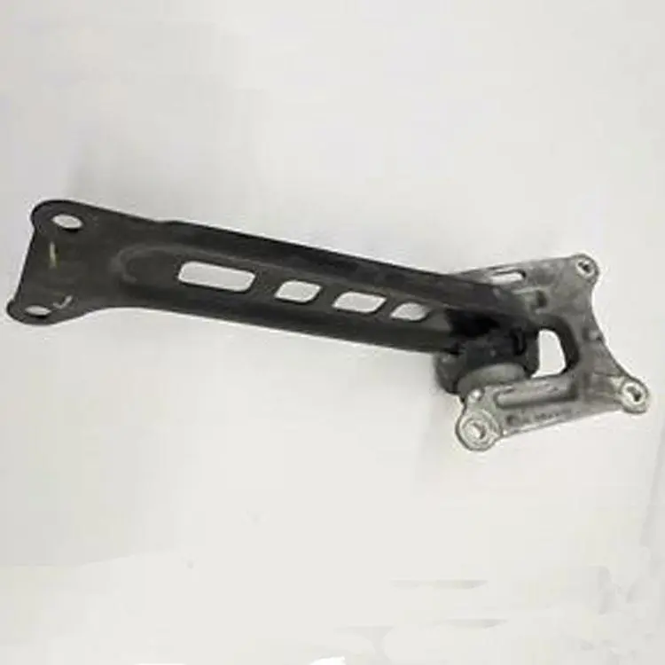 ENGINE MOUNTING SUPPORT