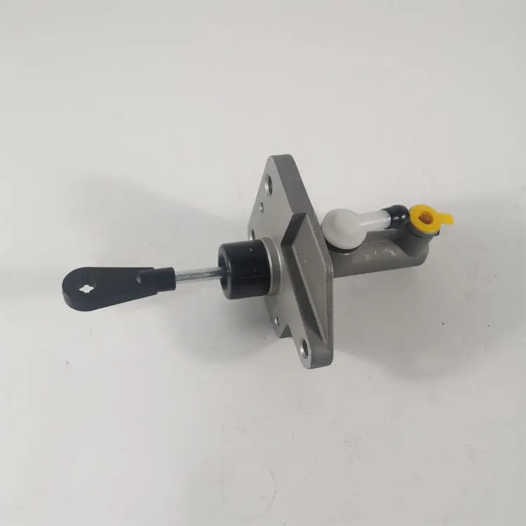 CLUTCH MASTER CYLINDER