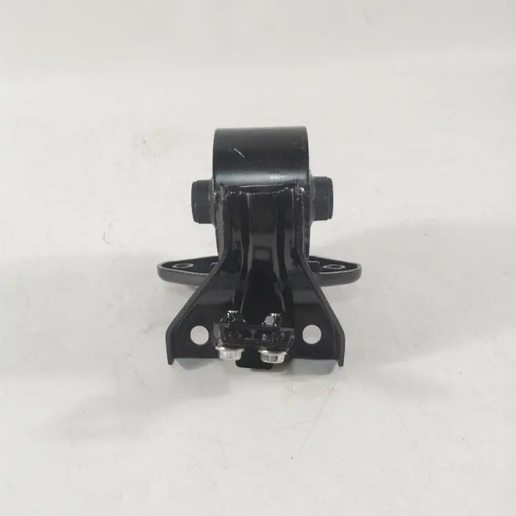 ENGINE MOUNTING