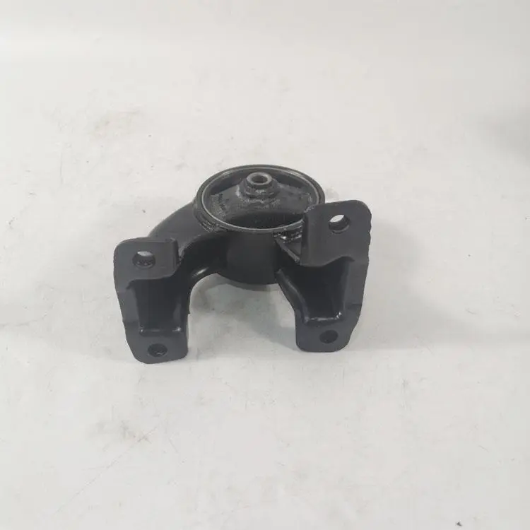 ENGINE MOUNTING