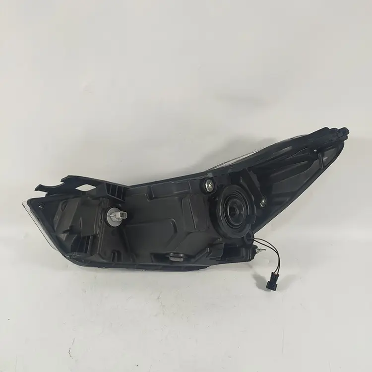 HEAD LAMP