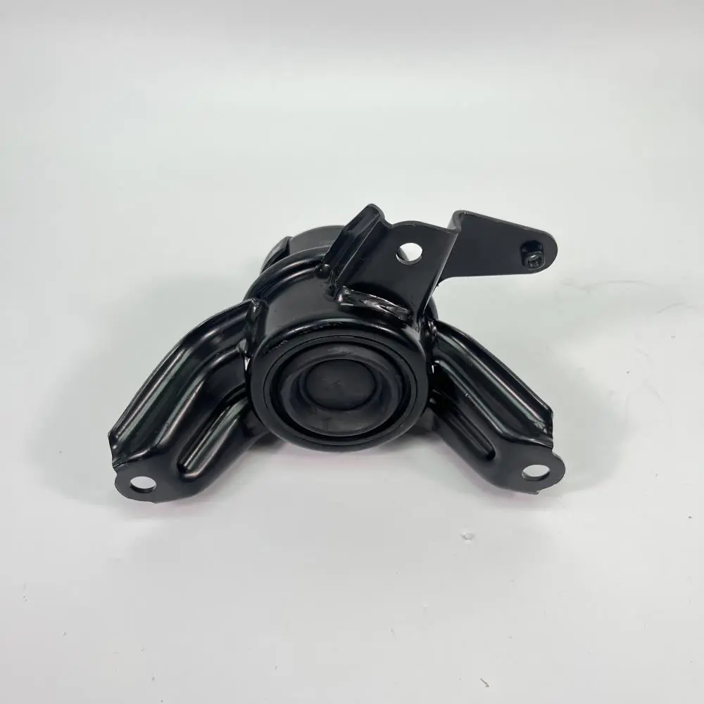 ENGINE MOUNTING