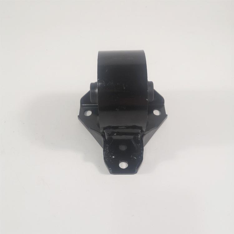 ENGINE MOUNTING